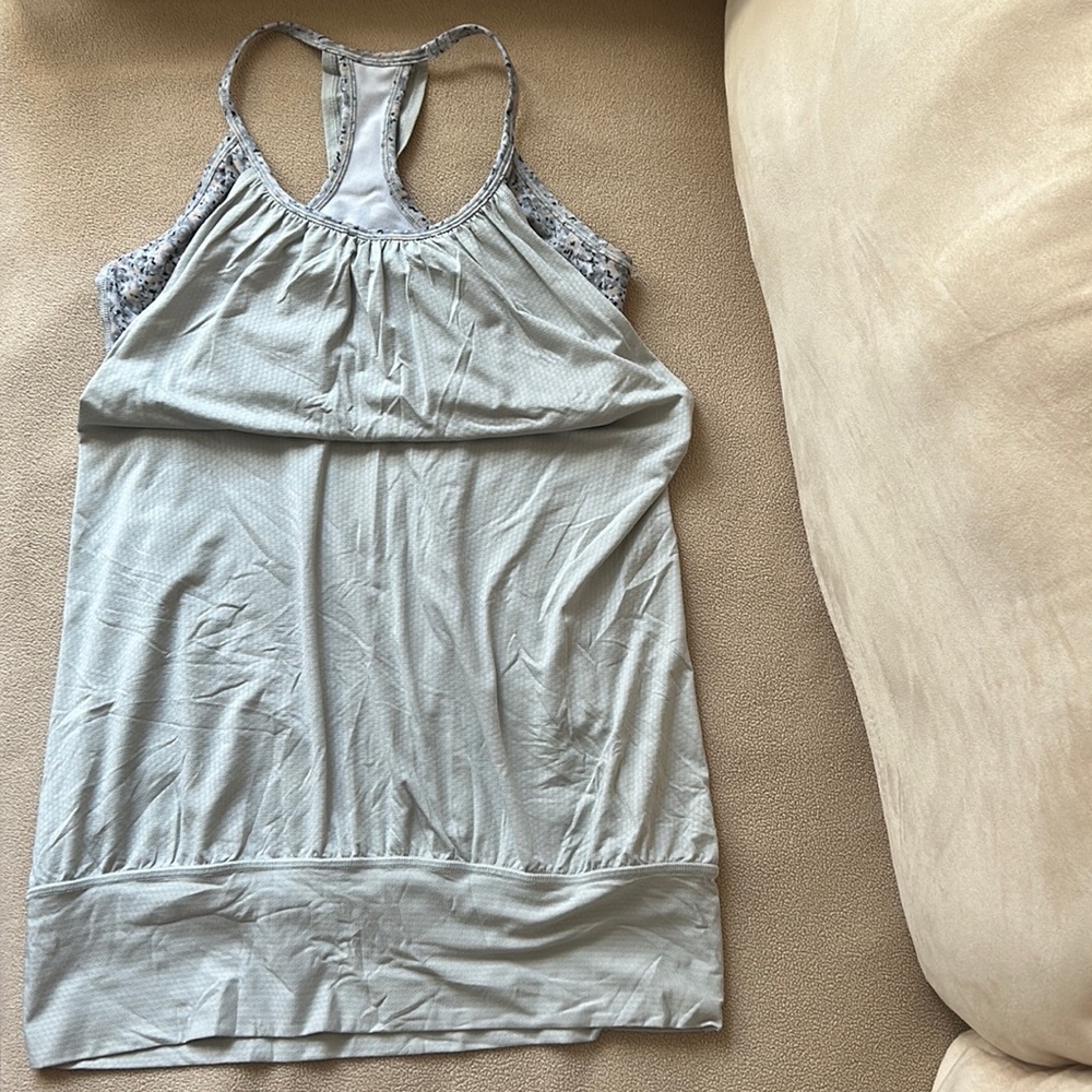 EUC - Lululemon No Limits Tank